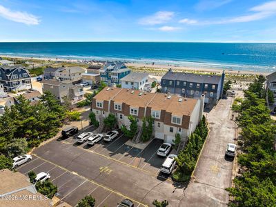 206 Easy Street #206