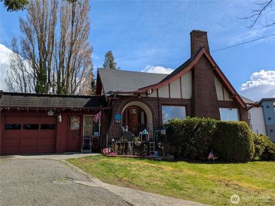 3950 Northwest Avenue