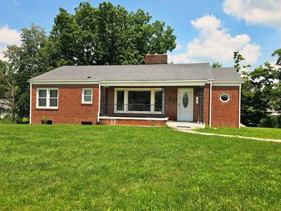 134 Annex Ave