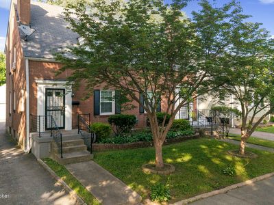 405 Macon Ave