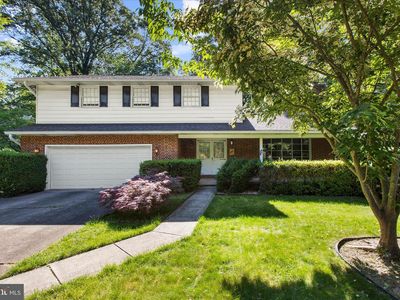 537 Devonshire Ct
