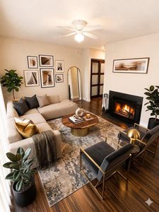 11B E Daisy Ln