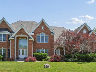 Property at 39571 Orchard Bluff Ln, Wadsworth, IL