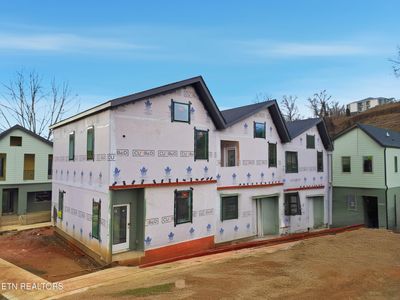 2600 Sevier Ave #103