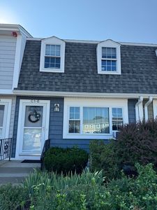 6 Lydon Ln #C1