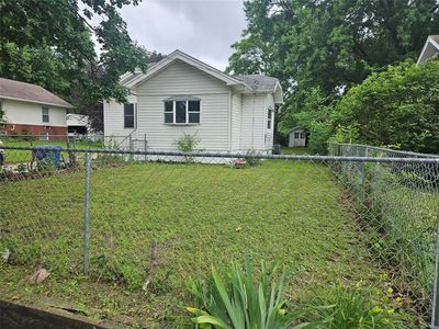 1437 Mattern Ave