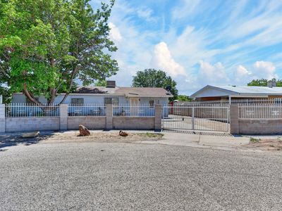 307 Los Pinos Rd