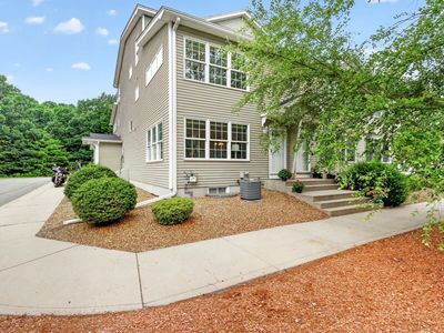 Property at 19 Steeple Chase Drive, Hampstead, NH