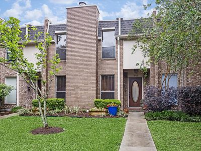 6316 Meredith Dr