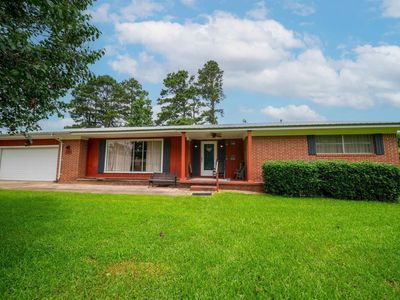 320 W Jordan Ave