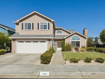 700 Bahama Ln