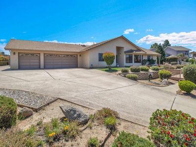 2577 Starkey Way