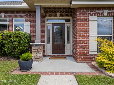 12 Estate Dr