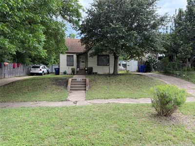 1018 E Woodin Blvd