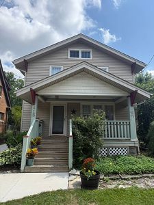 415 N Chicago Ave