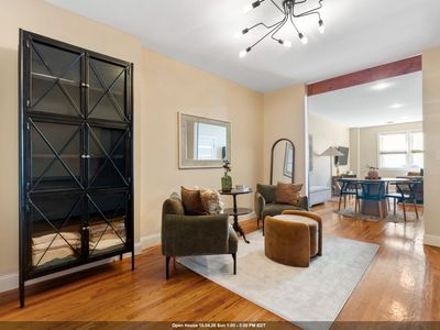 220 7th St #1