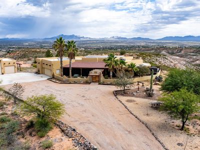 1120 W Arroyo Vista Dr