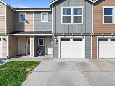 Property at 1697 NE 8th St, Hermiston, OR