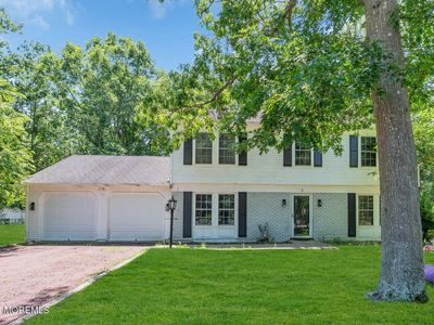 3 Riverwood Court