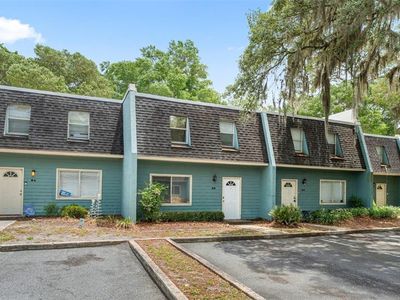 Property at 501 SW 75th St APT B5, Gainesville, FL