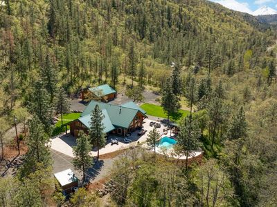 5401 Upper Five Mile Rd