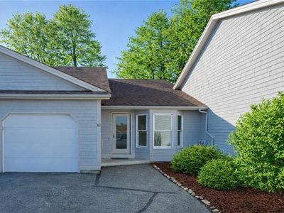 83 Valley Ln