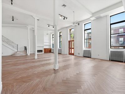 299 Pavonia Ave APT 2-3