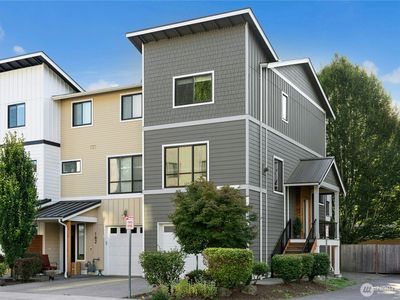 196 Countryman DR