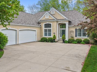 1568 Kingswood Dr