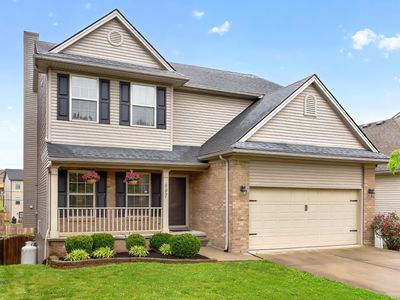697 Lucille Dr
