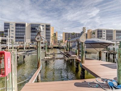 4521 Bay Beach Ln APT 326