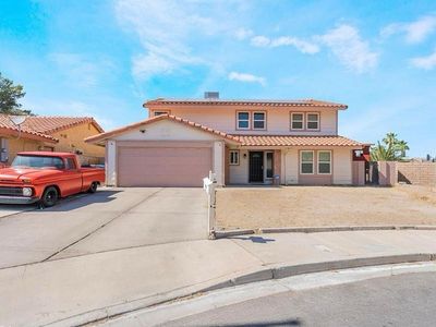 Property at 580 Chelsea Dr, Henderson, NV
