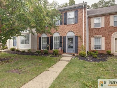 49 Albury Way