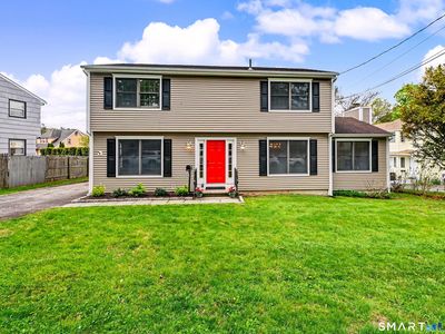 43 Randall Avenue