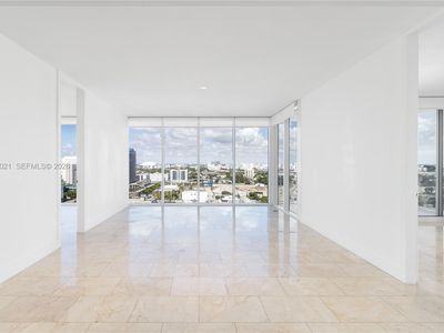 1040 Biscayne Blvd APT 1806