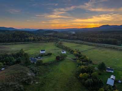 2276 Little Calf Pasture Hwy