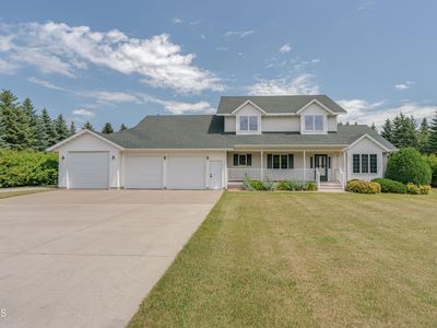 Property at 9601 Oak Dr, Bismarck, ND
