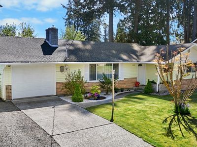 1312 Hensley Street NE