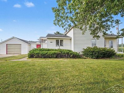 Property at 11125 E Jefferson Rd, Wheeler, MI