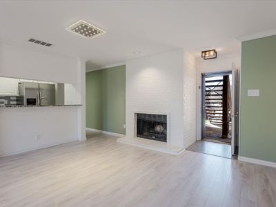 1909 Cloisters Dr APT 1011