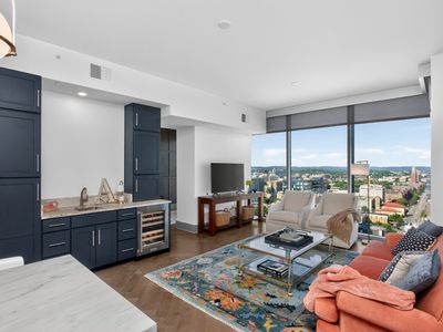 1616 W End Ave #2809