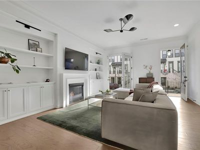 2376 Provence Park Way