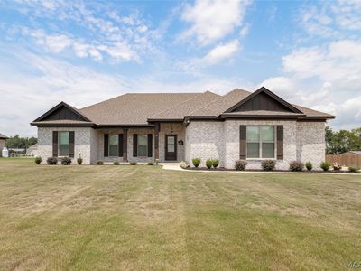 66 Refuge Ct