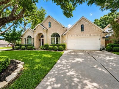 5810 Larch Leaf Ln