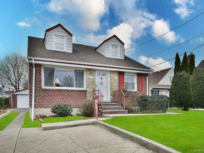 135 Barwick Boulevard