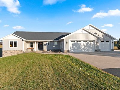 848 Wildrose Ln