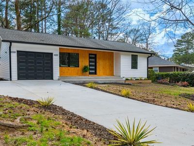 2744 Marco Dr NW