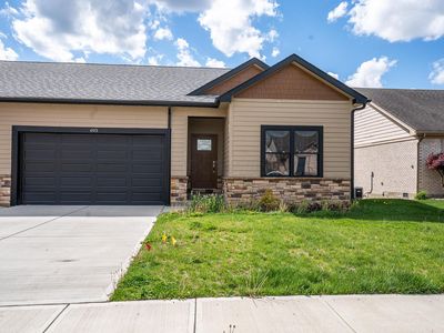 693 Waldsmith Way