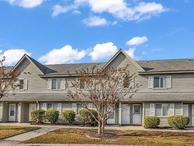 925 Fairwood Lakes Ln. #25-J