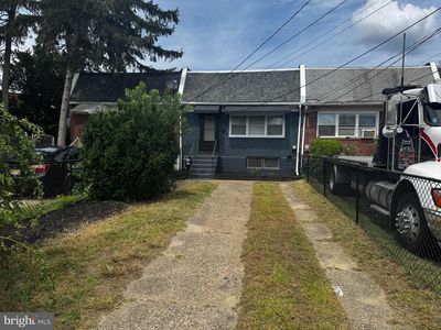 1090 Lake Shore Dr